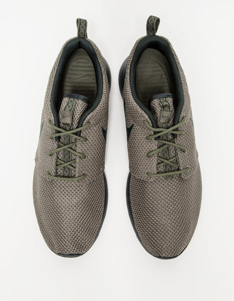 ROSHERUN IN IRON GREEN